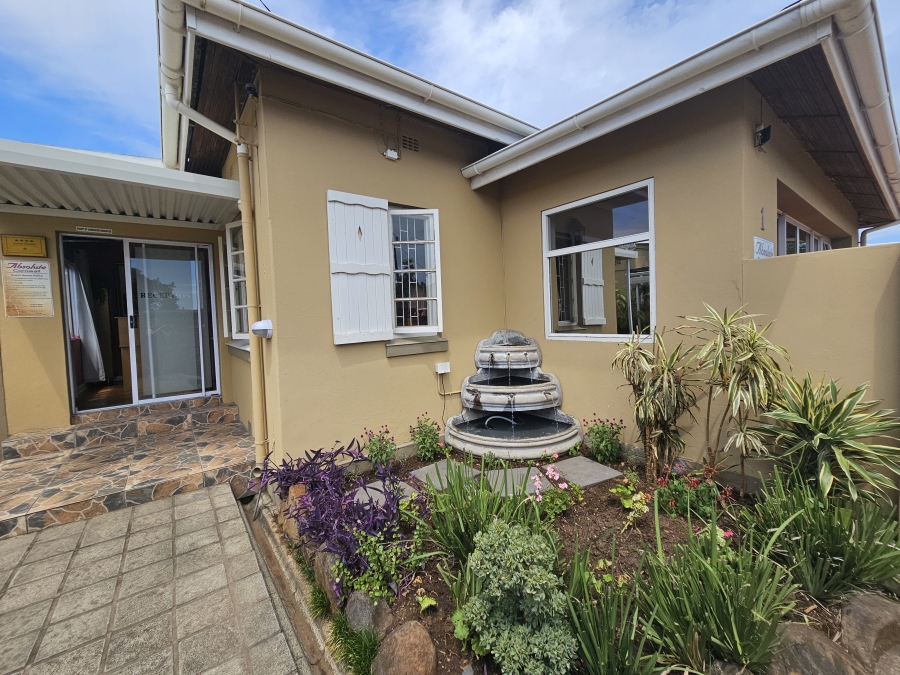 Commercial Property for Sale in Vincent Eastern Cape